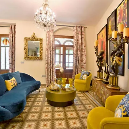 Classic And Luxury- 2bd 2bth- Sierpes